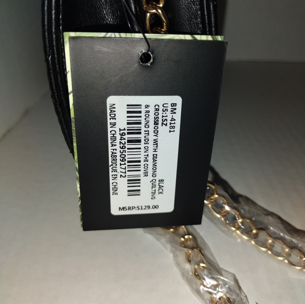 Badgley Mischka Black Quilted Crossbody Bag - Picture 6 of 10